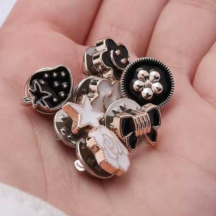 Butoane elegante cu clips (20 buc)