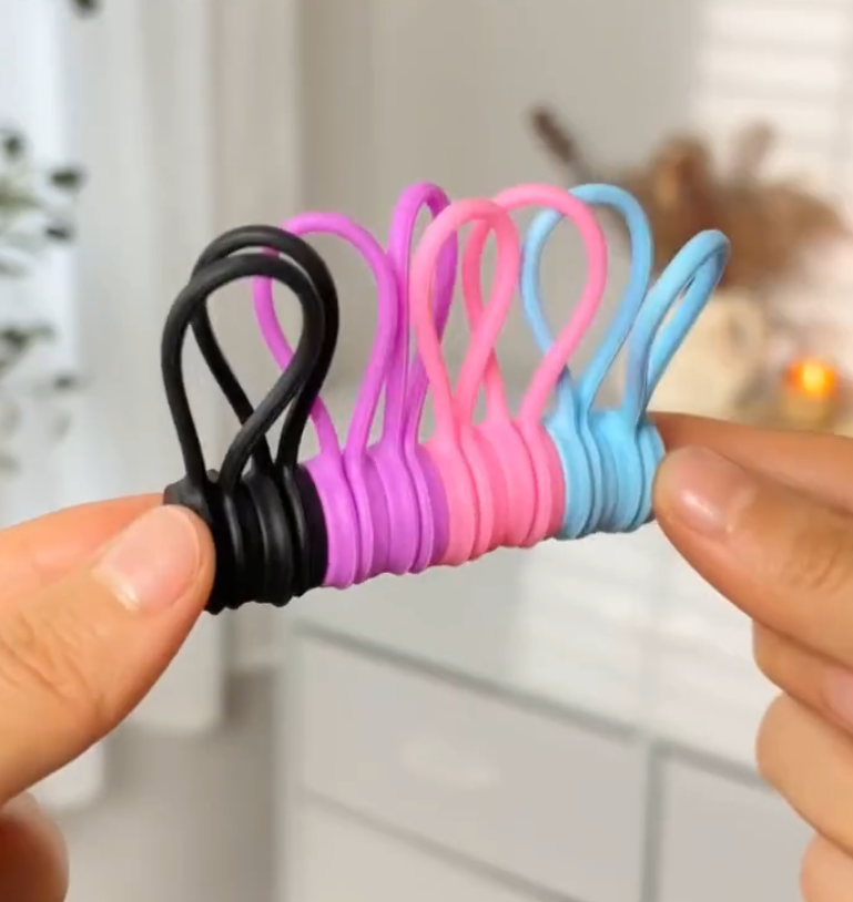 Cleme magnetice din silicon pentru organizare