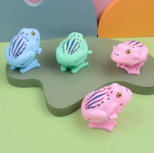 Set 3 Jucării Mergătoare cu Cheiță – Învârți și Pleacă Singure